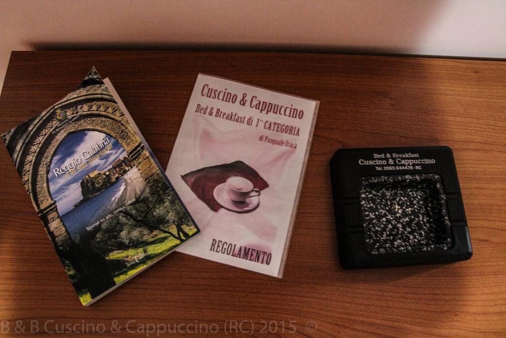Cuscino & Cappuccino Acomodação com café da manhã Reggio di Calabria Exterior foto